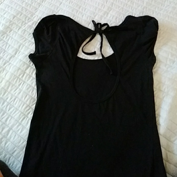 Top - Picture 2 of 2